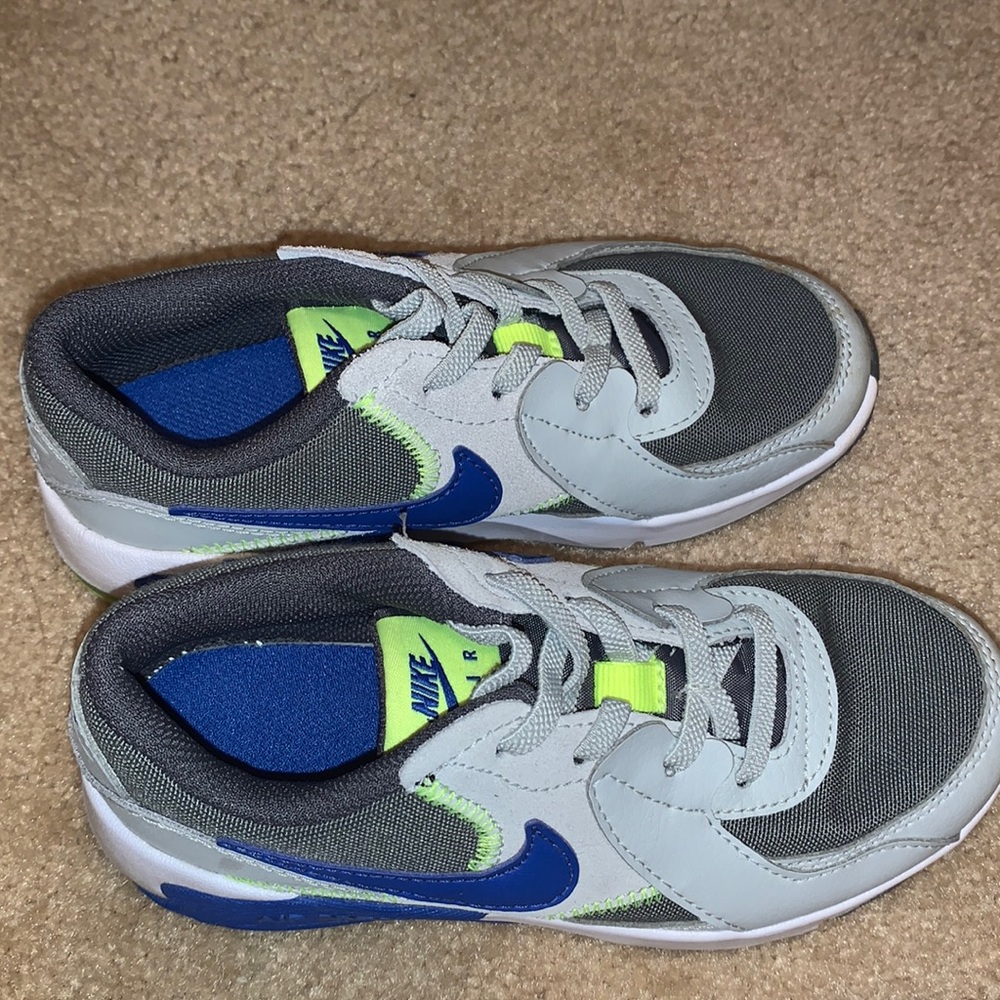 Boys Nike air max